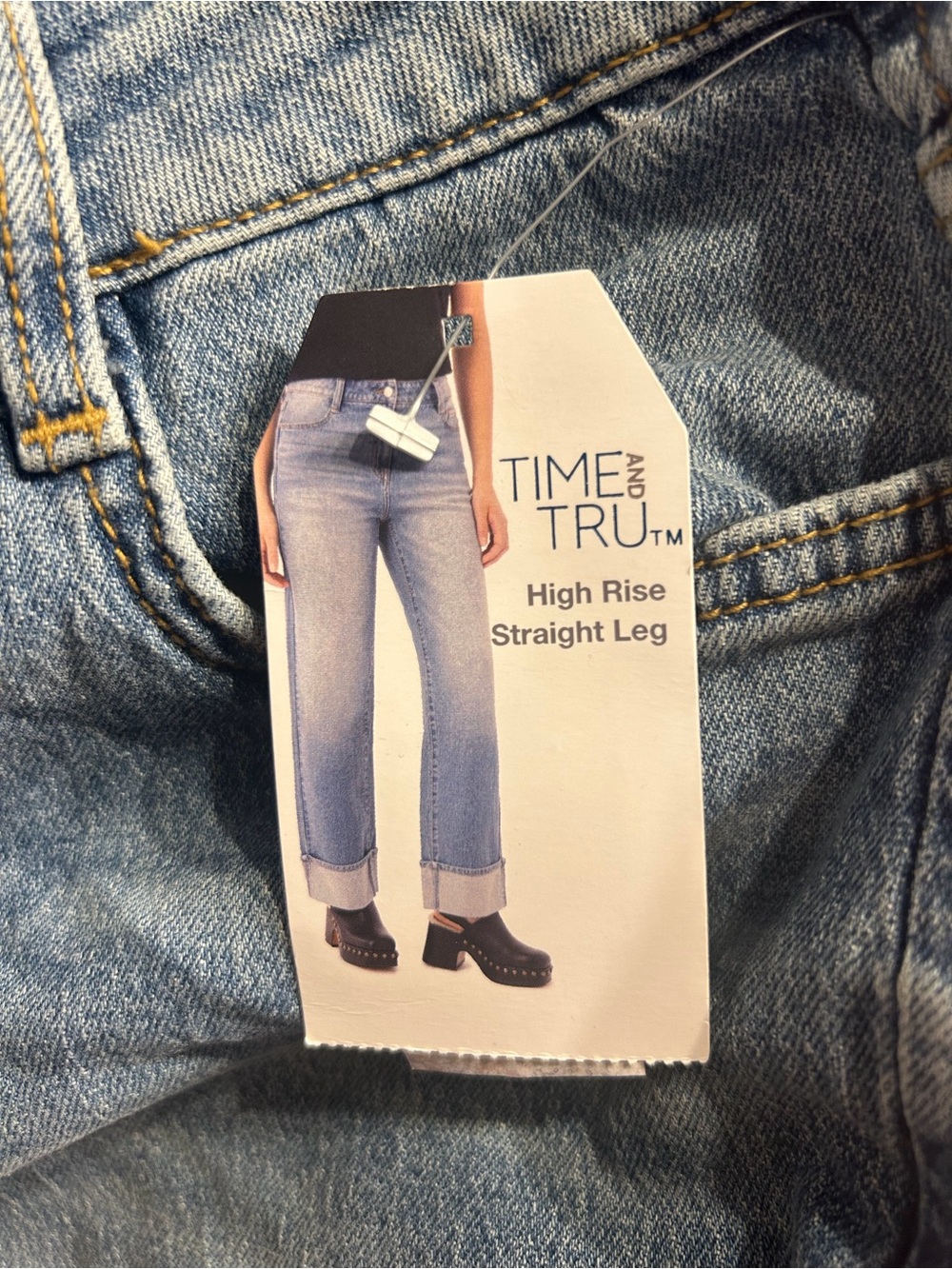 *NWT* Time and Tru High Rise Straight Leg Cuffed Denim Jeans, Size 8 - Picture 10 of 11